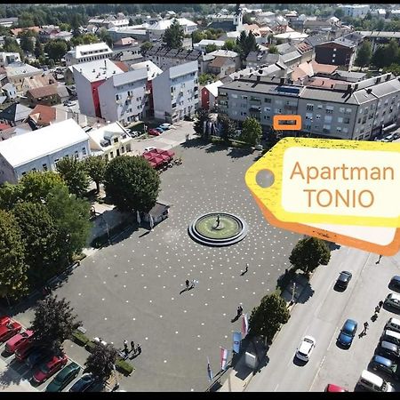 Apartment Tonio - Right On The Main Square Gospić Exterior foto